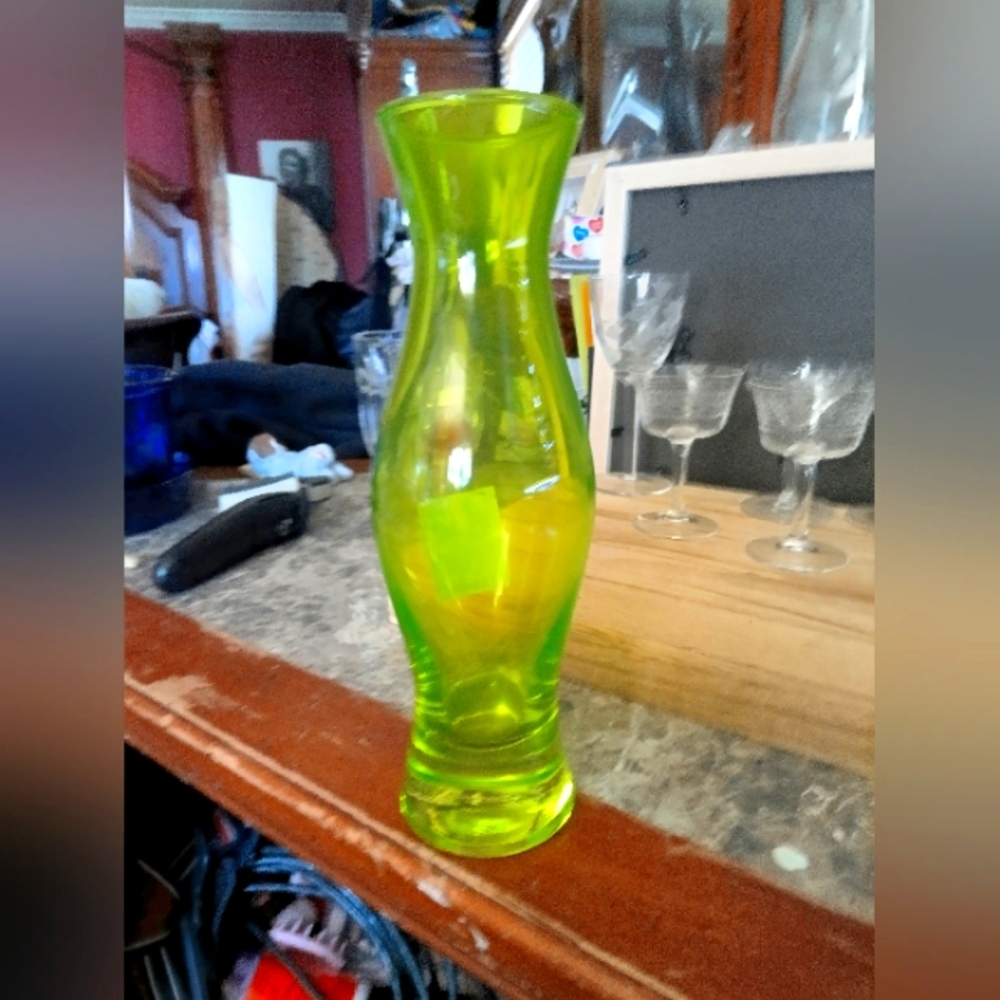 Vibrant Green Glass Vase